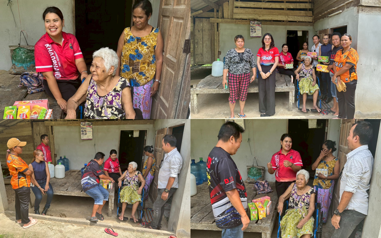 พช.เขาพนม ลงพื้นที่มอบรถเข็นวิลแชร์ให้แก่ครัวเรือนเปราะบาง