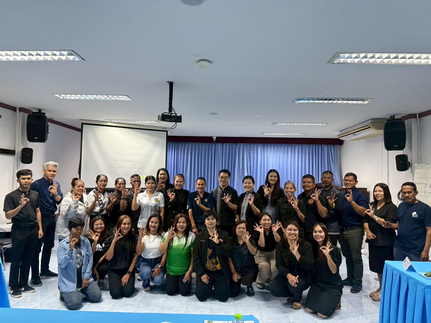 พช.เขาพนม รับการตรวจเยี่ยม ประเมินความพร้อมและคุณภาพข้อมูลในระดับพื้นที่โครงการขับเคลื่อนการใช้ประโยชน์ข้อมูลดิจิทัลเพื่อการพัฒนาชุมชน (DIGITAl  DATA DRIVEN) 